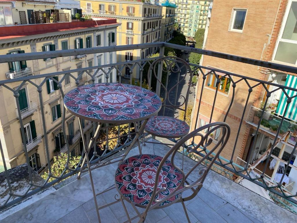 Terrazza Morghen Panoramic Rooftop เนเปิลส์ ภายนอก รูปภาพ
