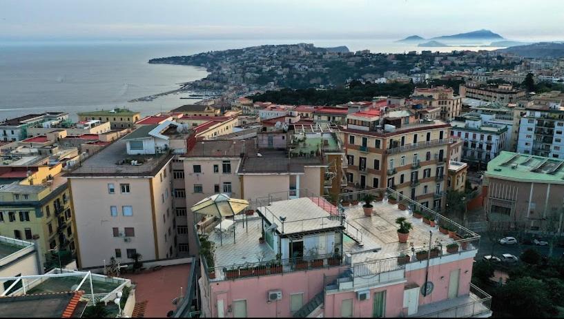 Terrazza Morghen Panoramic Rooftop เนเปิลส์ ภายนอก รูปภาพ